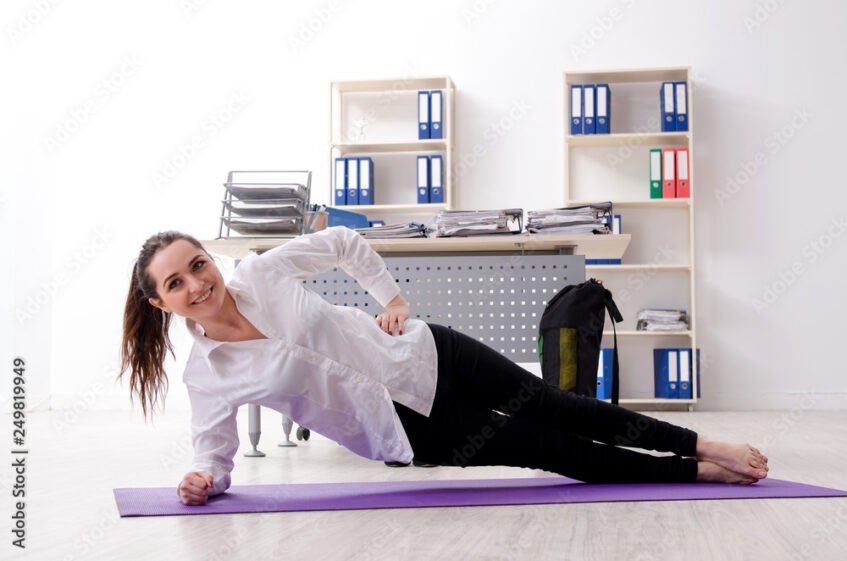 Yoga na empresa: pausa estratégica para aumentar a produtividade